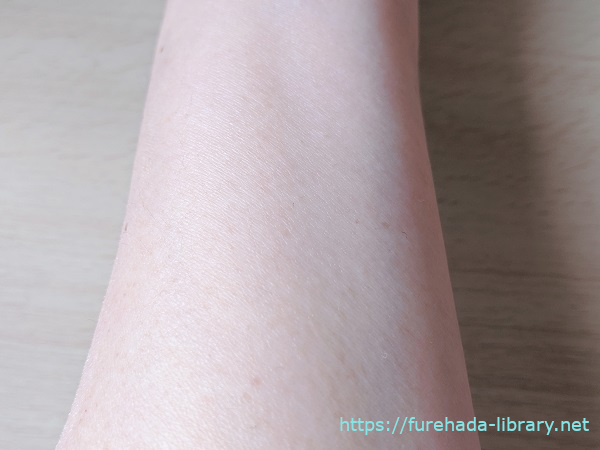 Ti-ina（ティーナ）モイスチャーローション使用後の肌